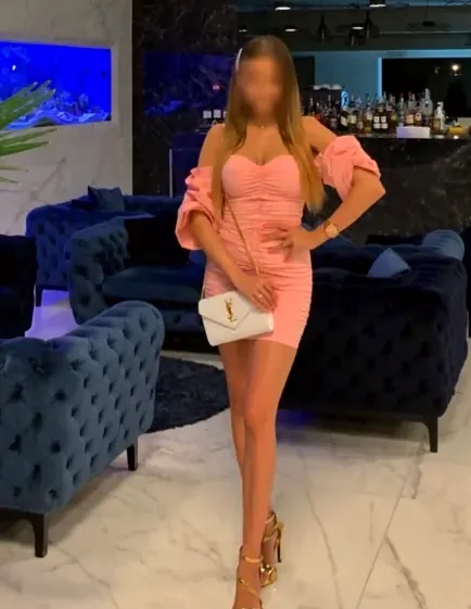 Alicia, 25 años