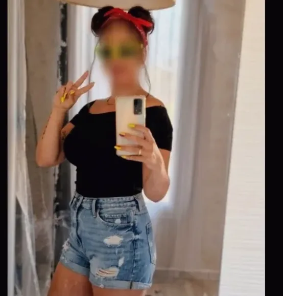 Camila, 37 años